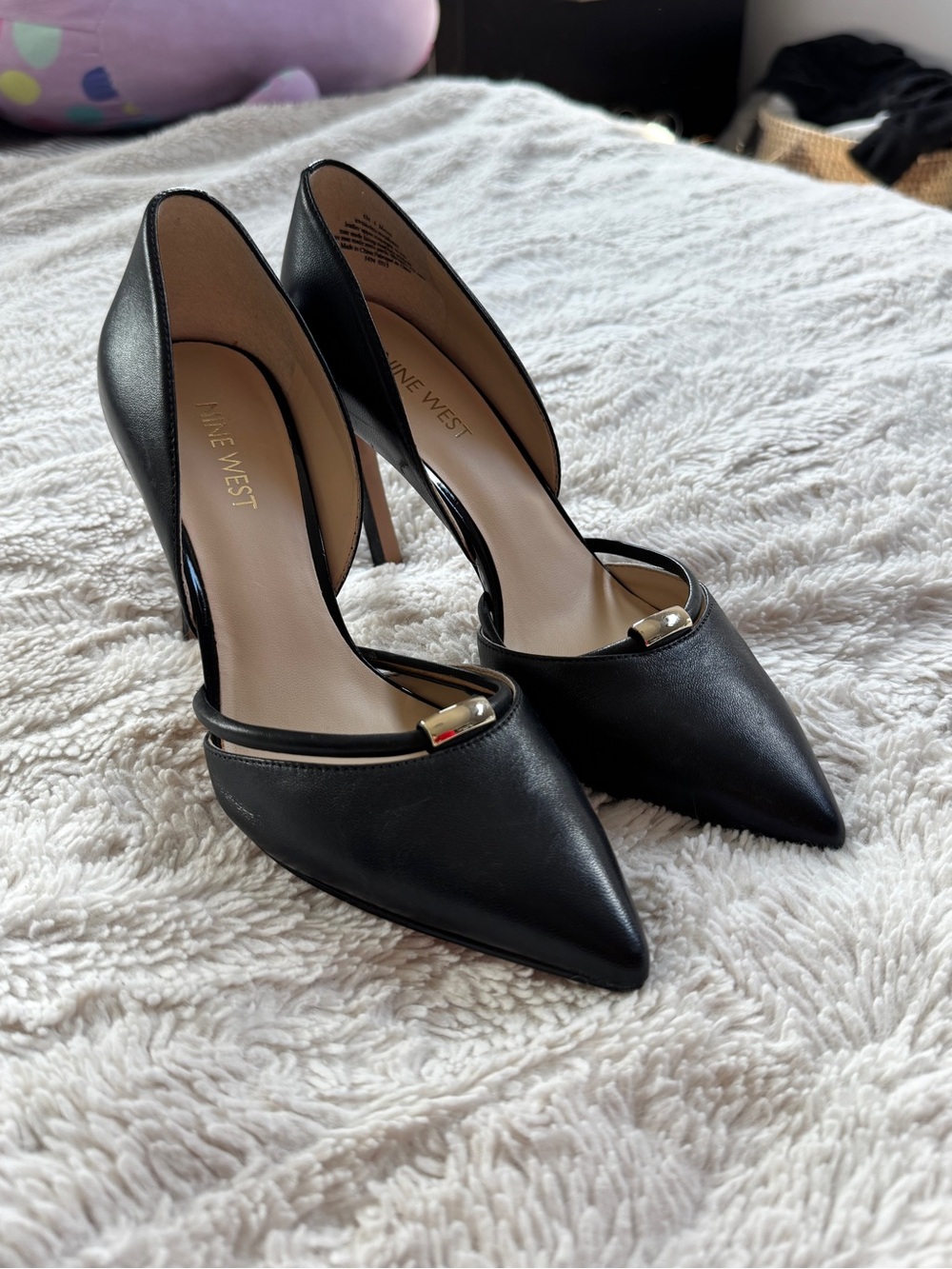 Nine West leather pointed toe heels with gold detail